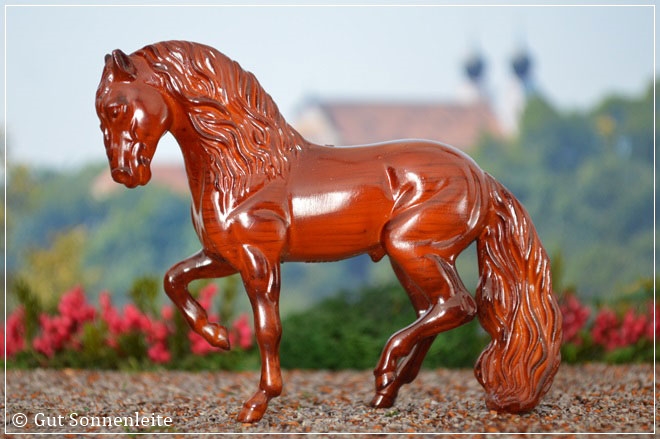 Stablemate Andalusian SR 1999 Glossy Woodgrain Breyerfest
